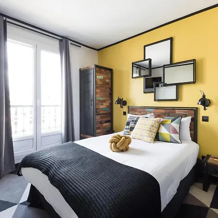 Hotel Madrigal Parigi