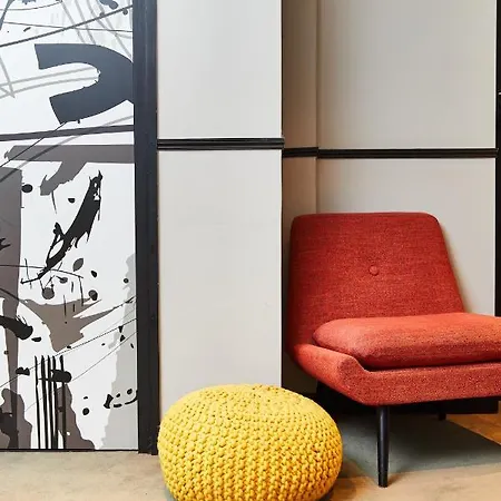 Hotel Madrigal Paris