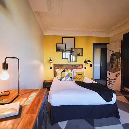Madrigal Hotel 3*