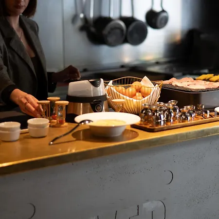 Madrigal Hotel Paris