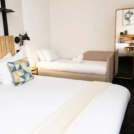 Hotel Madrigal Paris