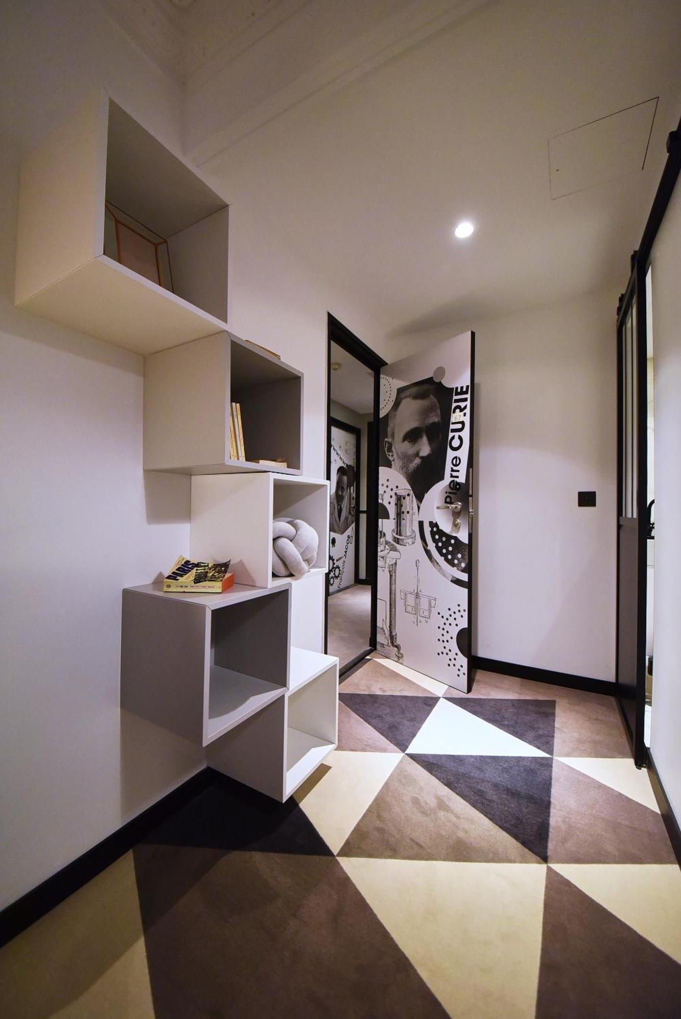 Hotel Madrigal
