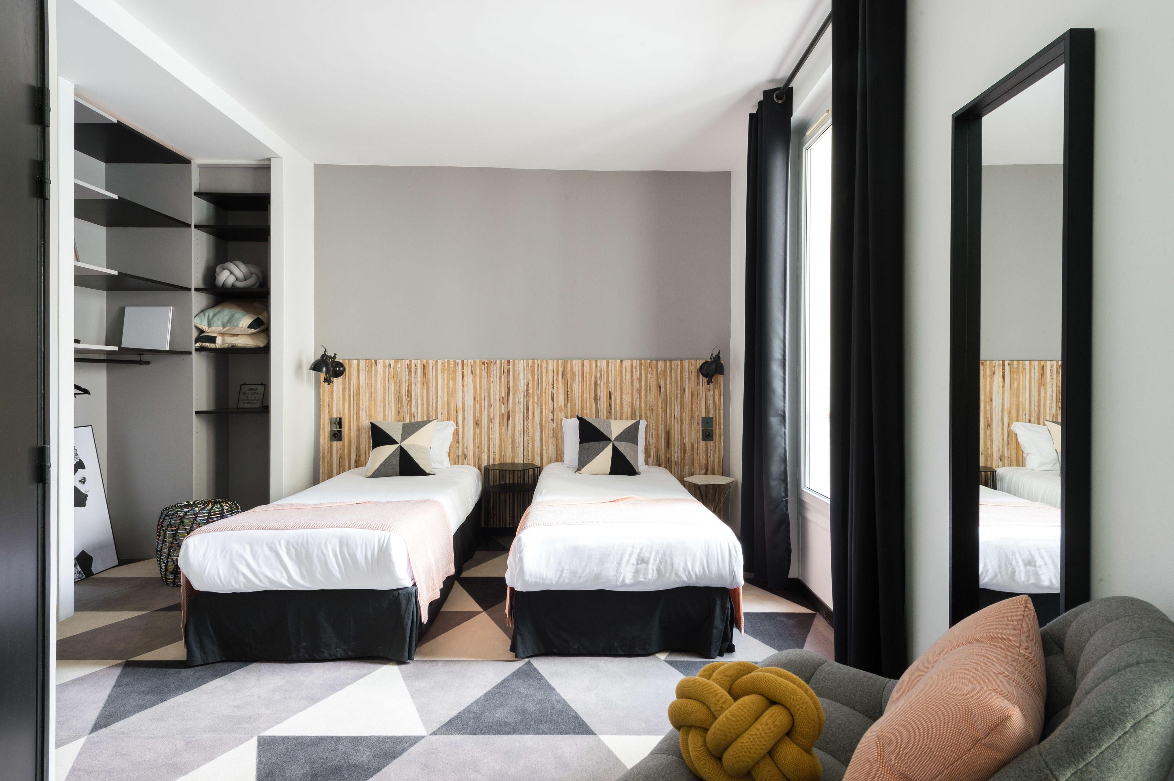 Hotel Madrigal